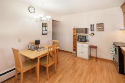 427 Hillary Crescent, Winnipeg, MB R2Y0Z1 Photo 12