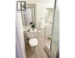 2 3371 Chesterfield Avenue, North Vancouver, BC V7N3N2 Photo 6