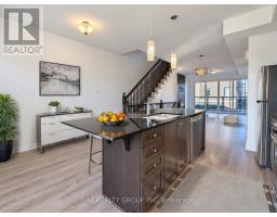 809 Mikinak Road, Ottawa, ON K1K4Z9 Photo 12