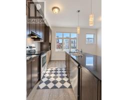 809 Mikinak Road, Ottawa, ON K1K4Z9 Photo 20