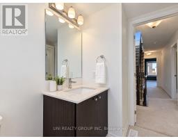 809 Mikinak Road, Ottawa, ON K1K4Z9 Photo 25