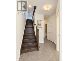 809 Mikinak Road, Ottawa, ON K1K4Z9 Photo 9