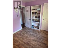 28 Melville Street, Clearview, ON L0M1P0 Photo 12