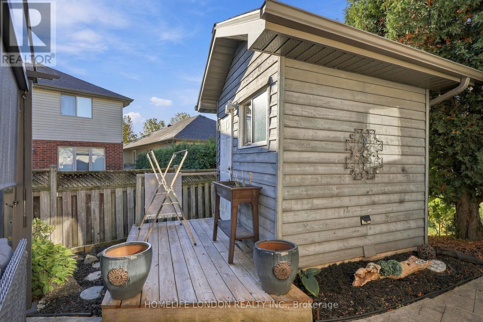 4 bedroom Single Family interior view, 2195 Thornicroft Crescent, Lambeth, London, Ontario