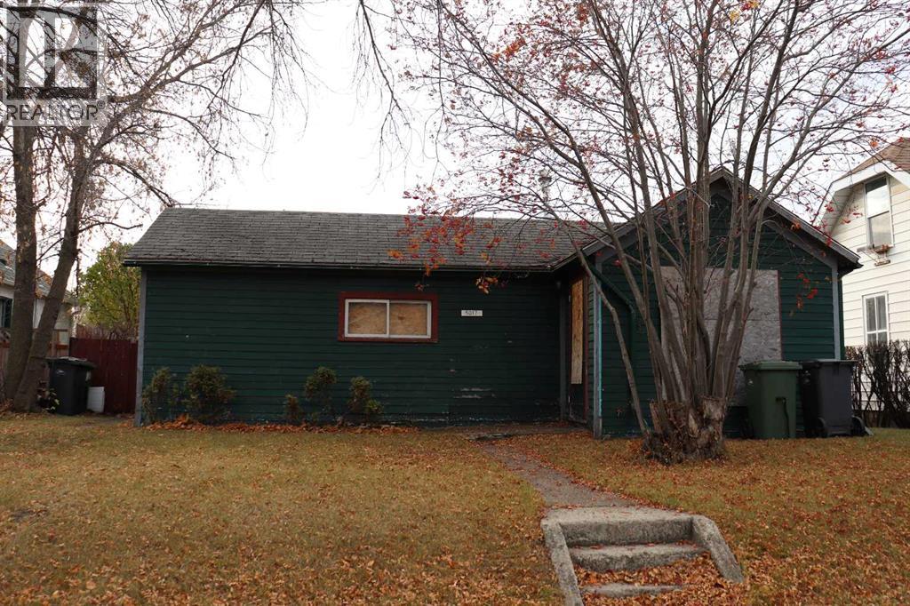 Photo of 5017 55 Avenue, Ponoka