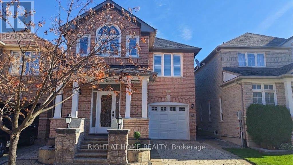 21 RUSSELL HILL ROAD, Markham (Berczy)