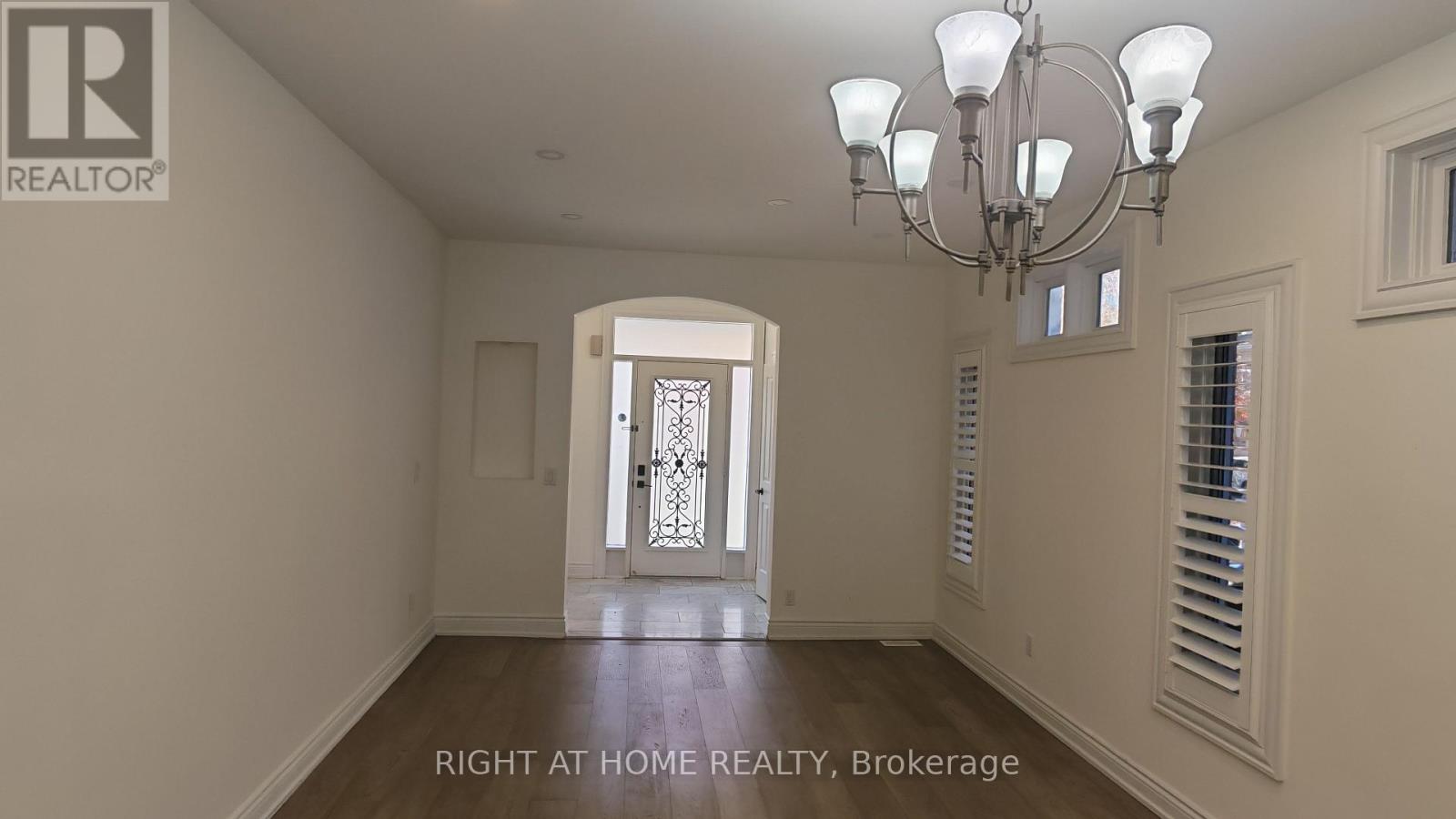 21 RUSSELL HILL ROAD, Markham (Berczy) — photo 5