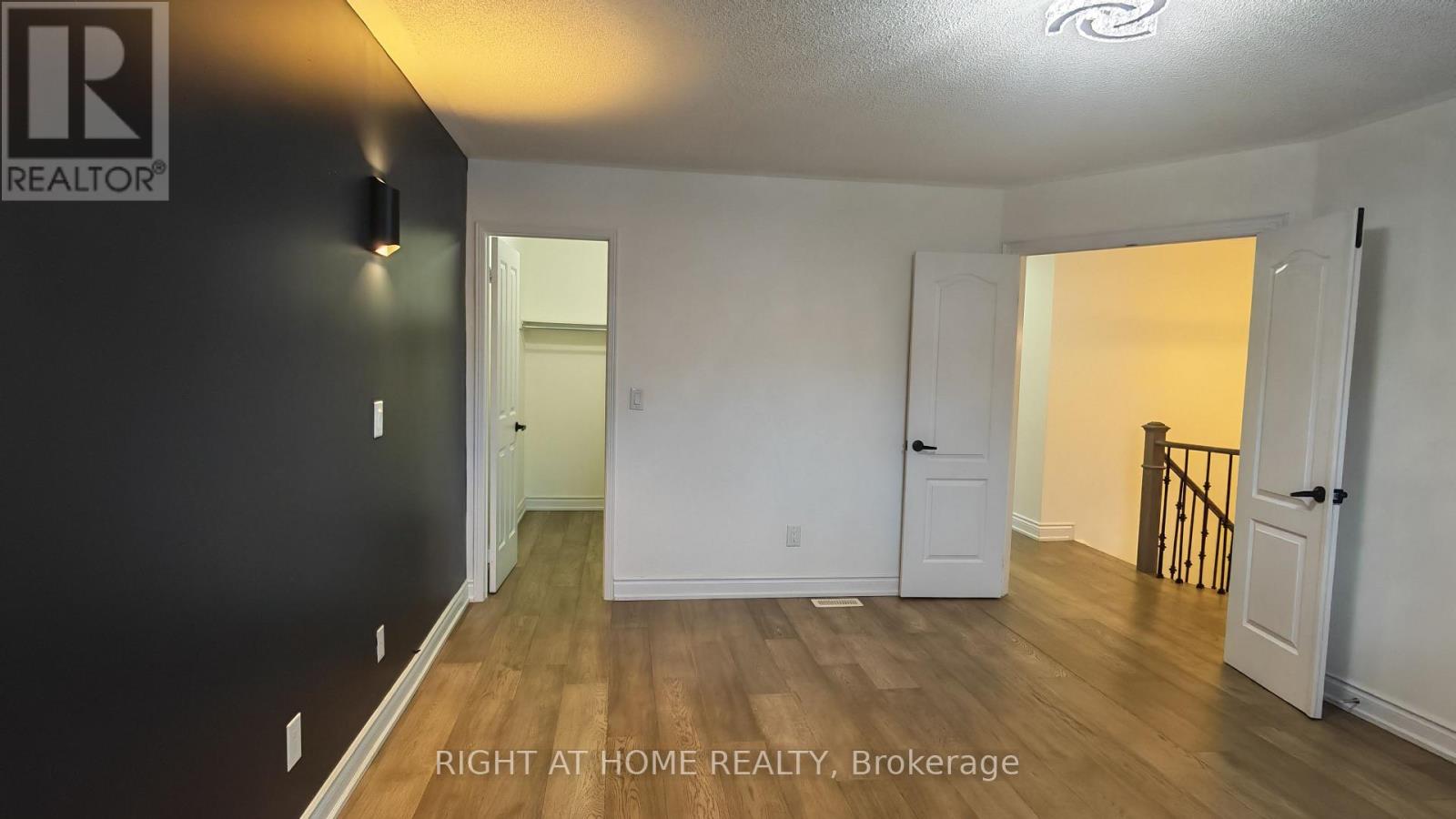 21 RUSSELL HILL ROAD, Markham (Berczy) — photo 9