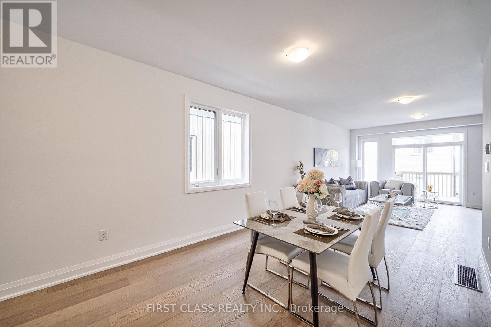 24 BARNYARD TRAIL, Barrie — photo 10