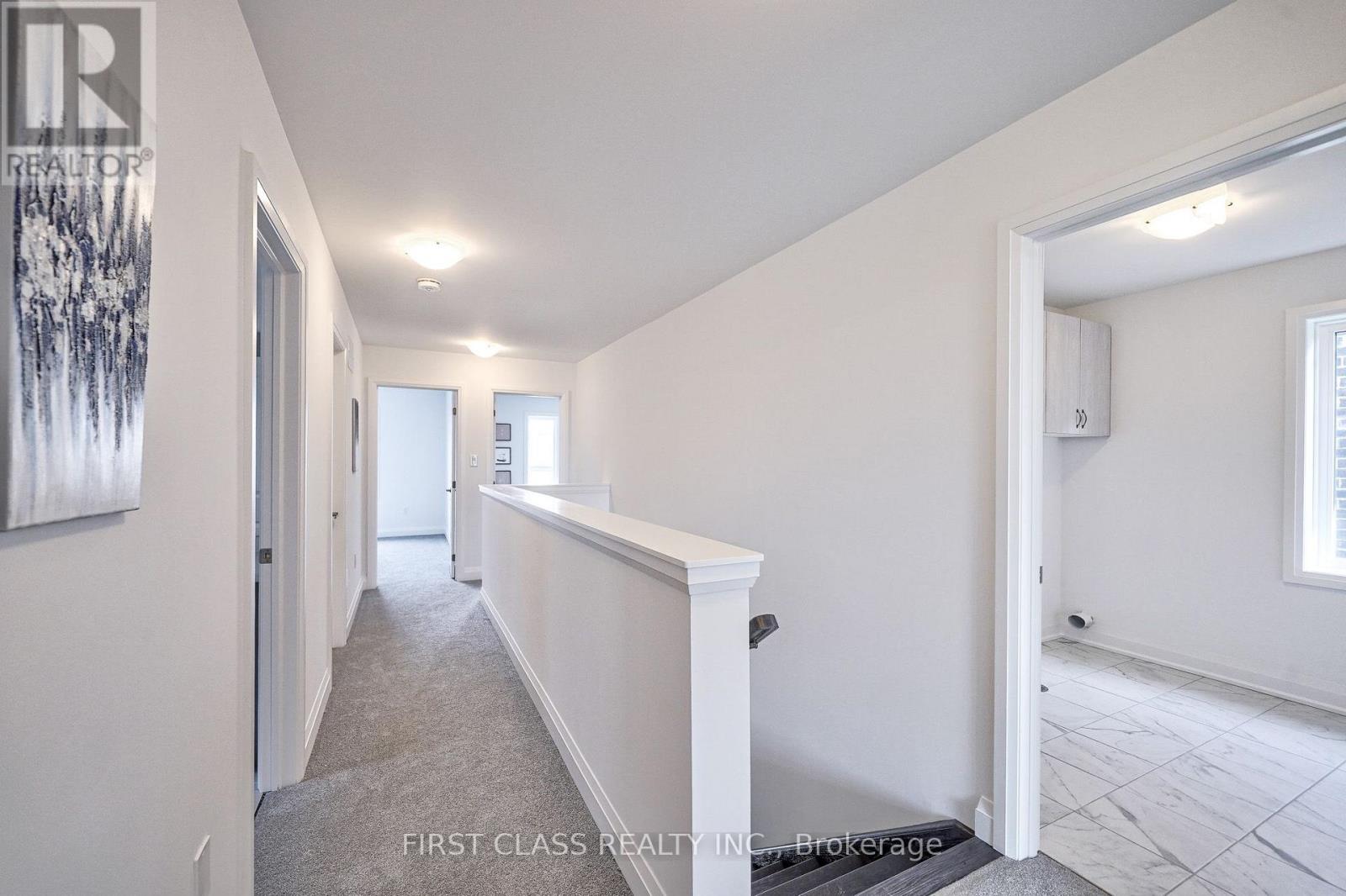 24 Barnyard Trail, Barrie photo 25