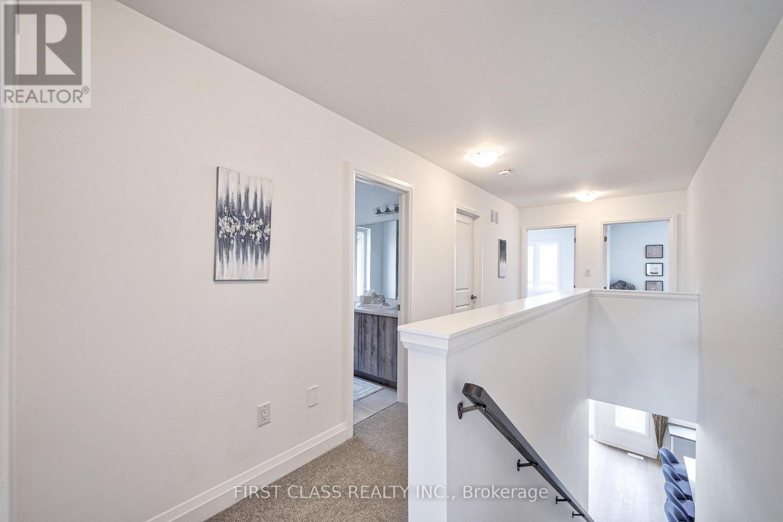 24 Barnyard Trail, Barrie photo 26