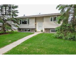 6606 44 Avenue, Camrose