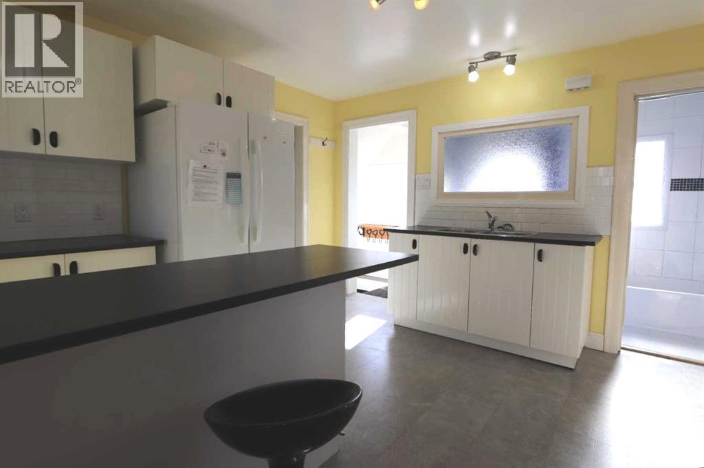Listing photo – 5019 55 Avenue, Ponoka