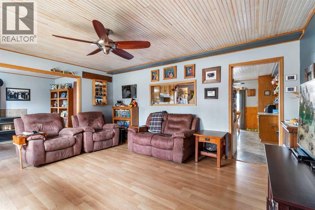 Property photograph 2 for MLS A2350186
