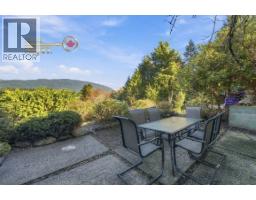 458 Northcliffe Crescent, Burnaby, BC V5A1A1 Photo 33