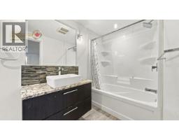 458 Northcliffe Crescent, Burnaby, BC V5A1A1 Photo 40