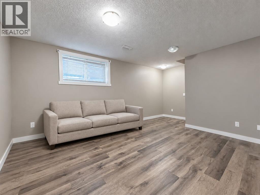 5 Bed, 4 Bath Duplex for Sale in Calgary – 435 Savanna Boulevard NE, Calgary – MLS# A2352240 - Image 38