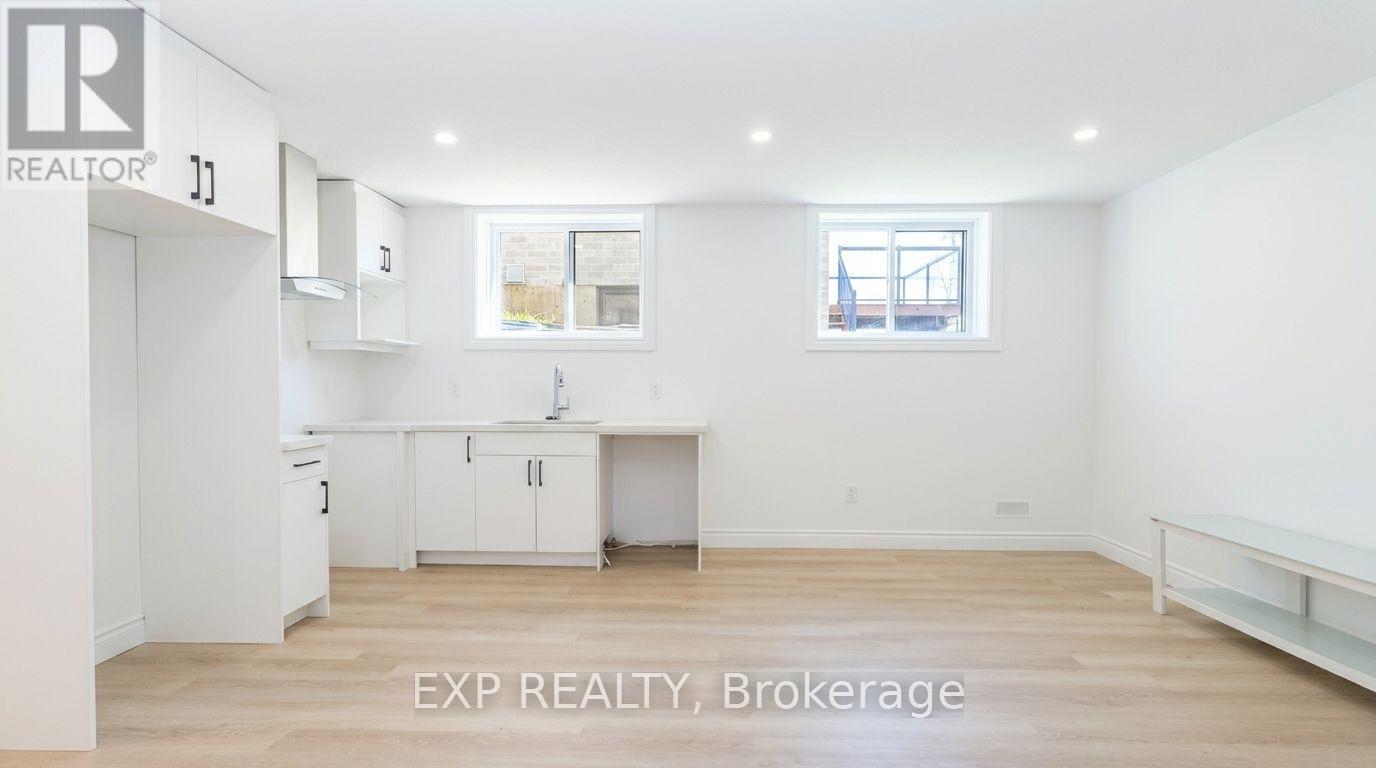BSMT - 2567 CONSTANCE AVENUE, London South (South U) — photo 7