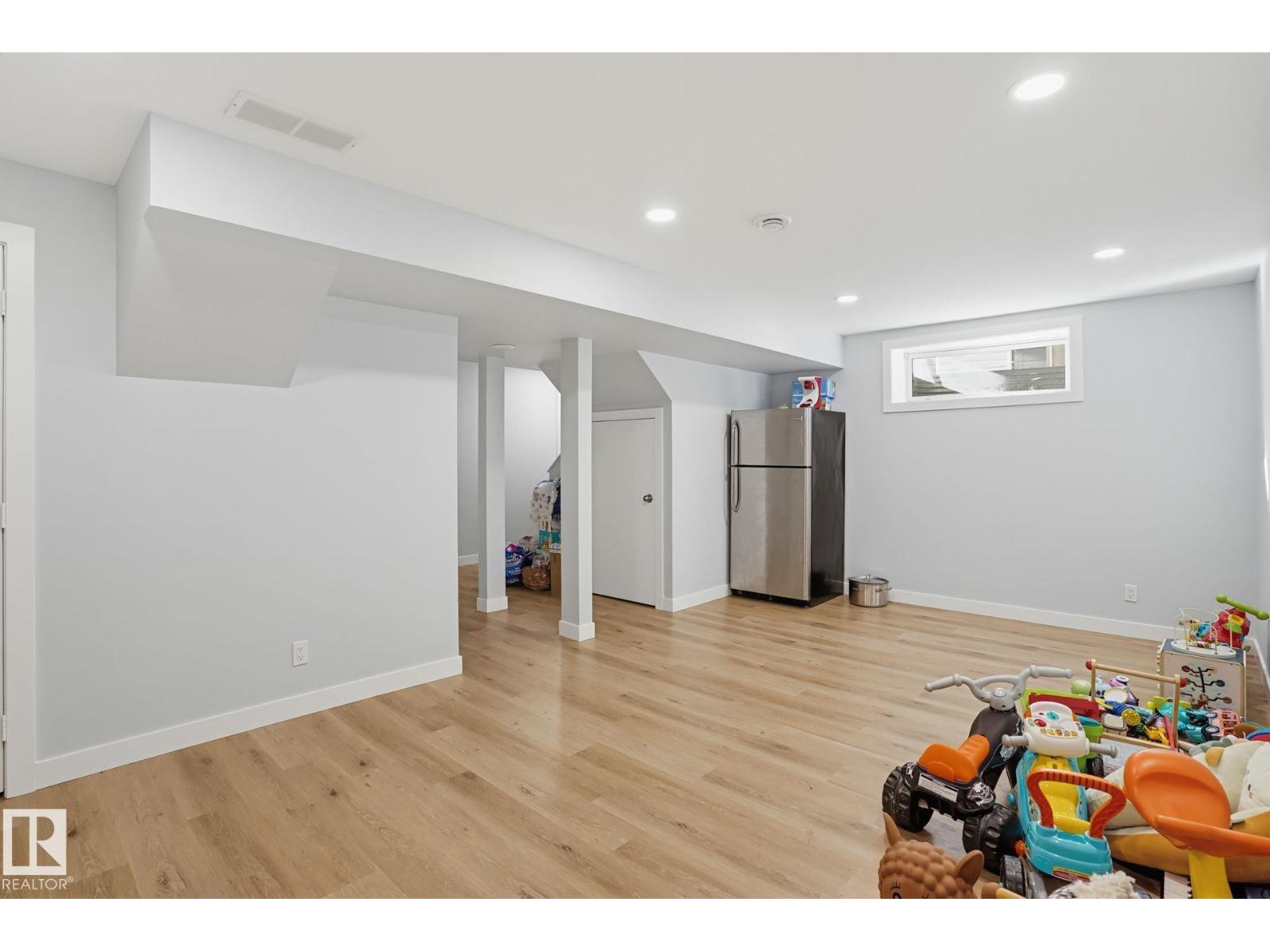 11612 168 Avenue NW, photo 27