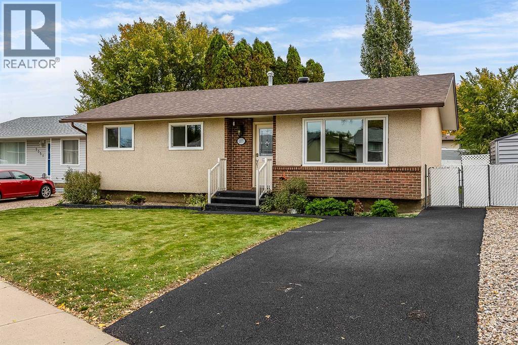 Property photograph 2 for MLS A2351413