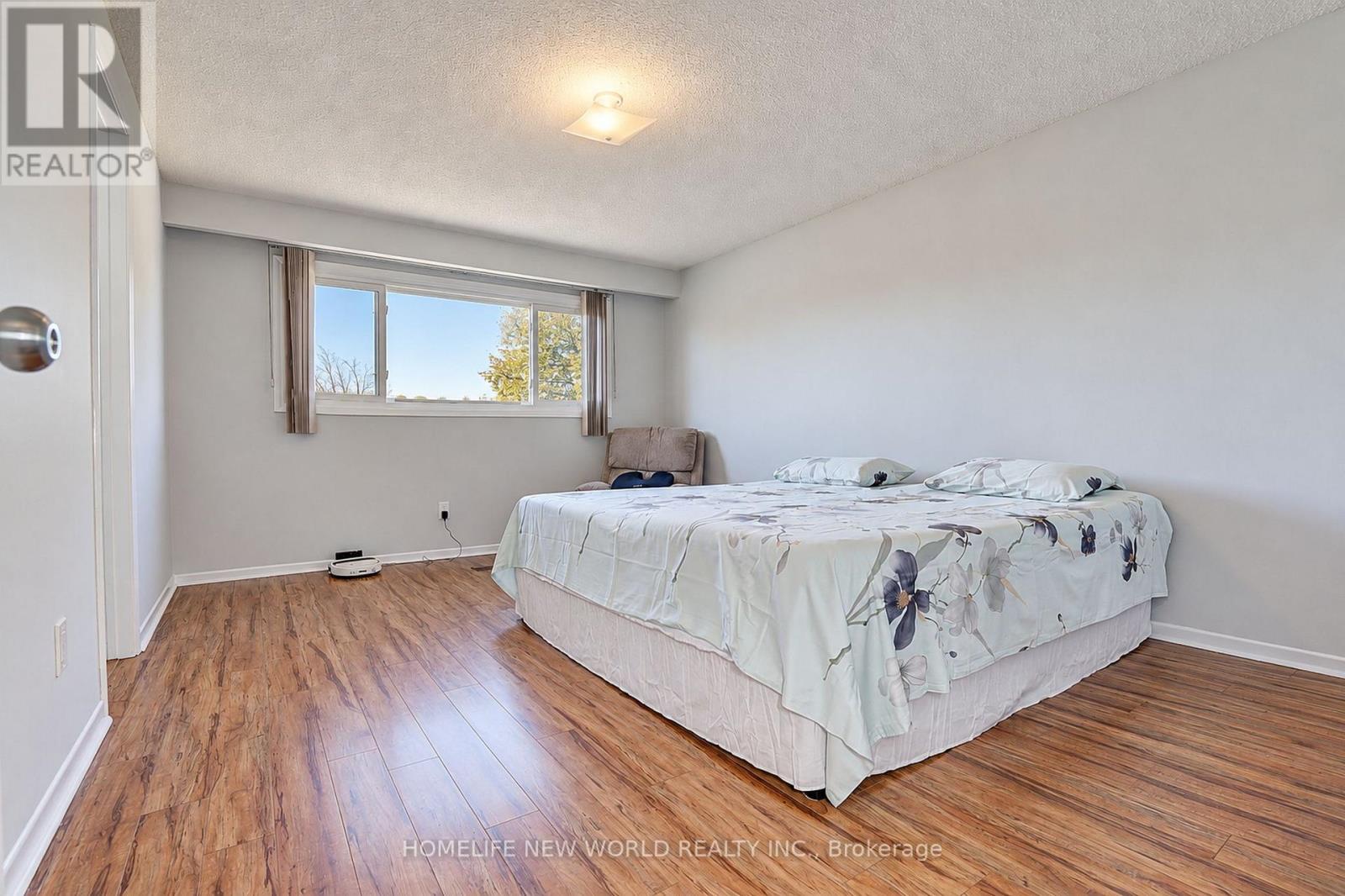 23 Shepmore Terrace, Toronto, ON photo 24