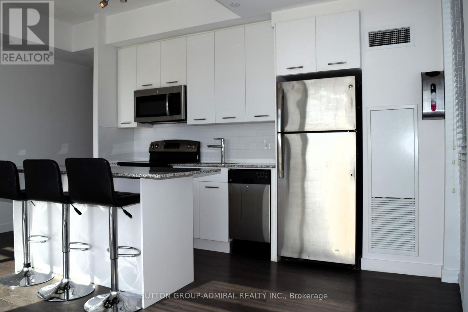 Unit# 411- 2055 Danforth Avenue, Toronto, ON photo 15