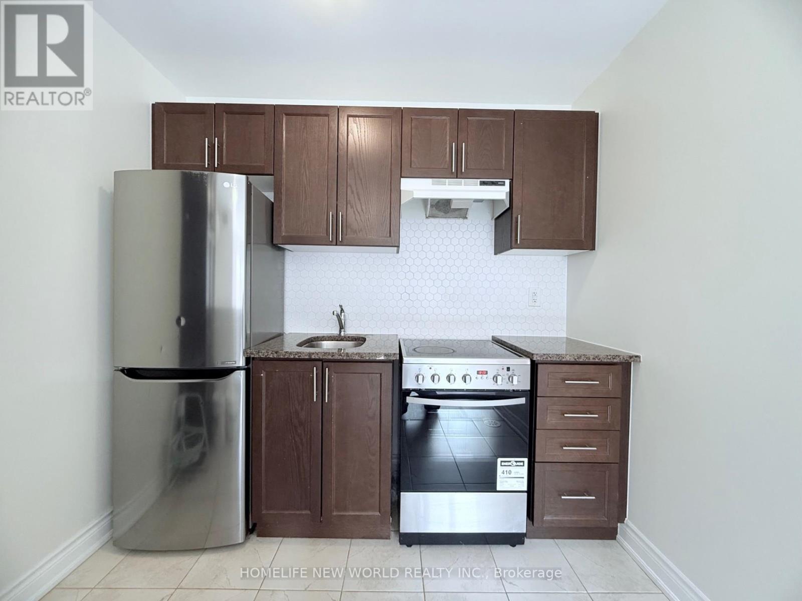 COACH HOUSE - 261 WILLIAM FORSTER ROAD, Markham (Cornell) — photo 6