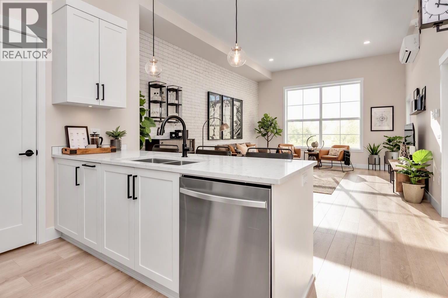 510 22633 Selkirk Avenue, Maple Ridge — photo 3