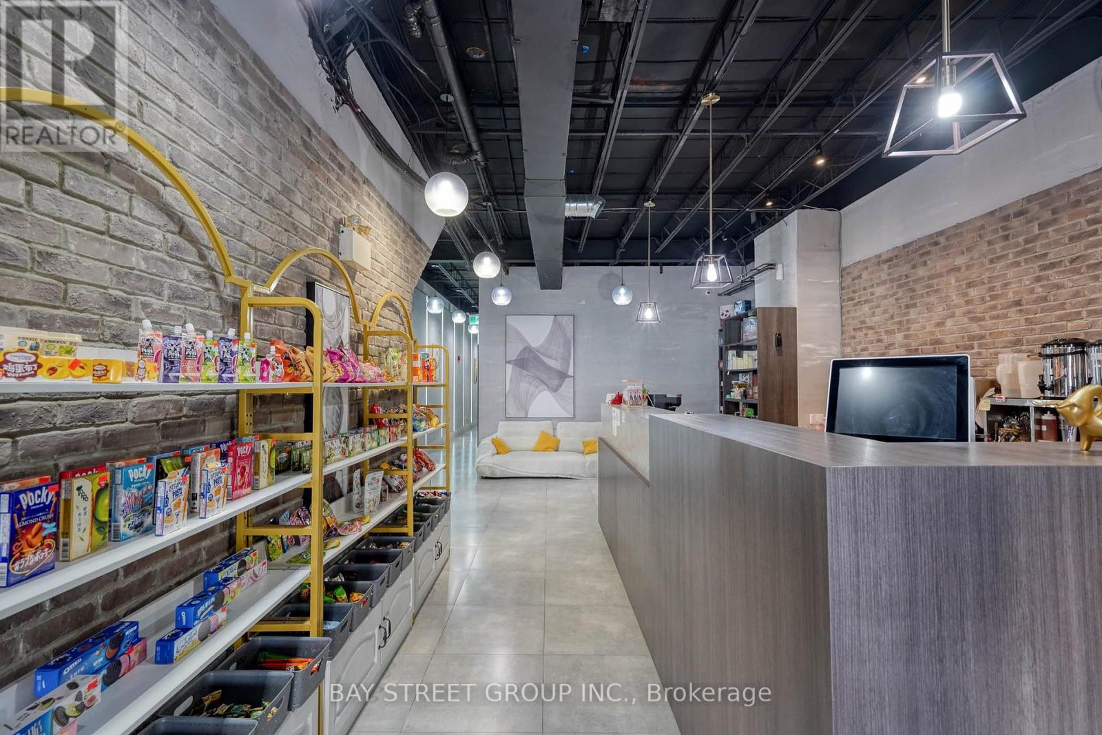 FIRST FLOOR - 405 DUNDAS STREET W, Toronto (Kensington-Chinatown) — photo 5