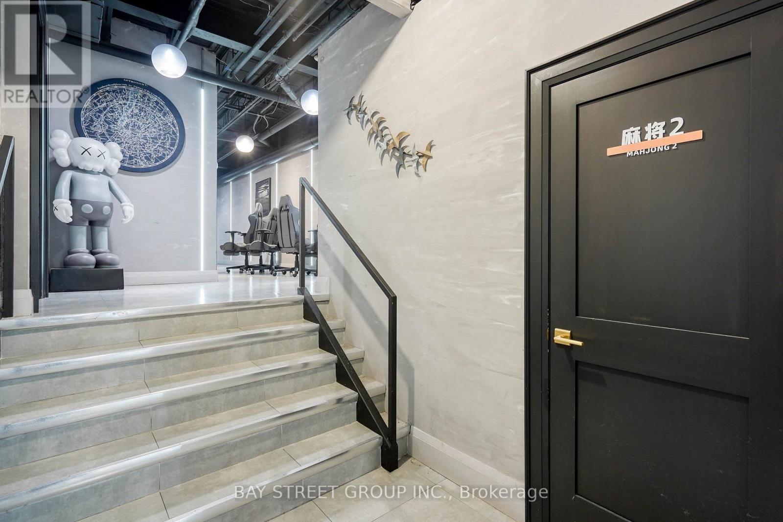 FIRST FLOOR - 405 DUNDAS STREET W, Toronto (Kensington-Chinatown) — photo 8