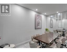 First Floor - 405 Dundas Street W, Toronto, ON M5T1G6 Photo 9