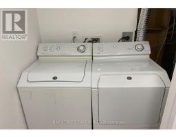 32 Barker Court, Markham, ON L3P3X8 Photo 10