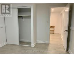 Laundry room - 32 Barker Court, Markham, ON L3P3X8 Photo 7