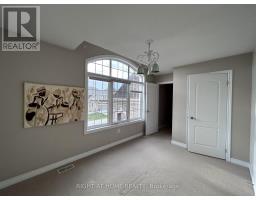 438 Kwapis Boulevard, Newmarket, ON L3X3K4 Photo 18