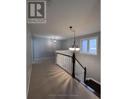 438 Kwapis Boulevard, Newmarket, ON L3X3K4 Photo 21