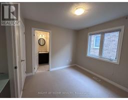 438 Kwapis Boulevard, Newmarket, ON L3X3K4 Photo 23