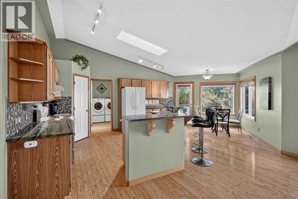 50 4 Street, photo 10 of 50