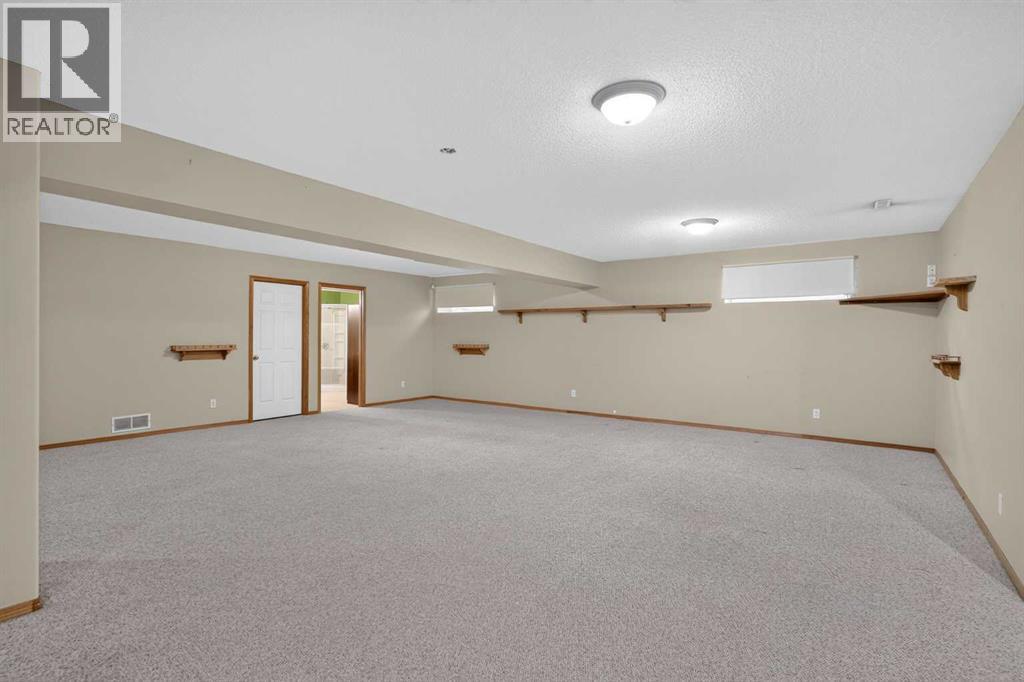50 4 Street, photo 27 of 50