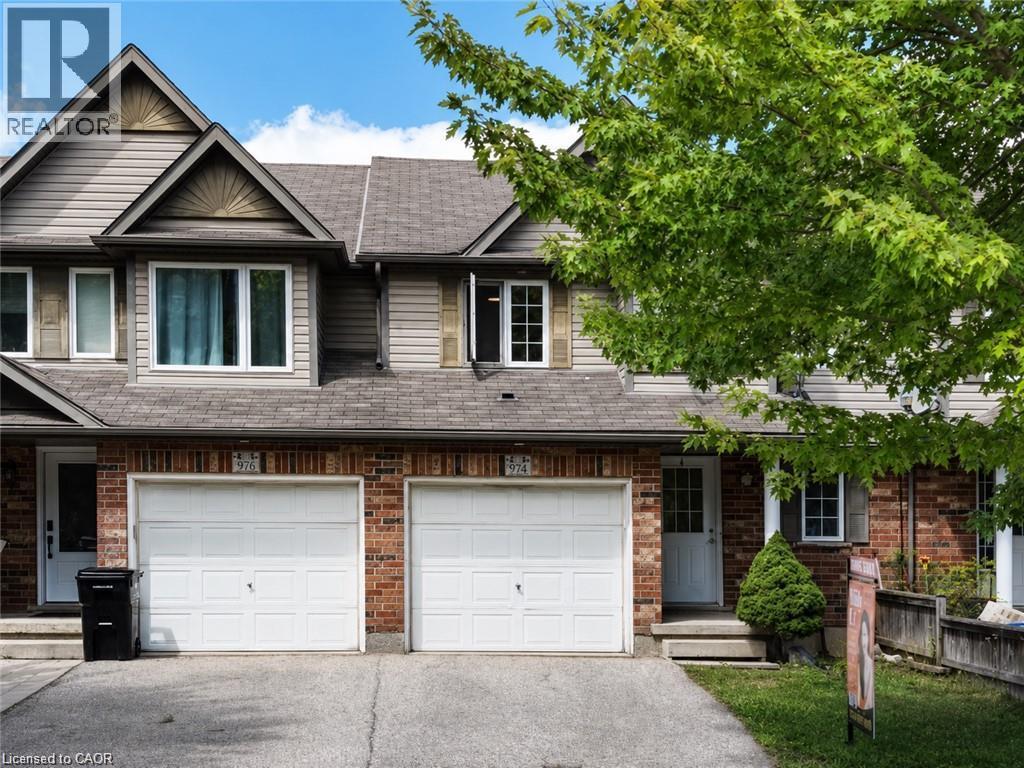 974 Creekside Drive, photo 1 of 21