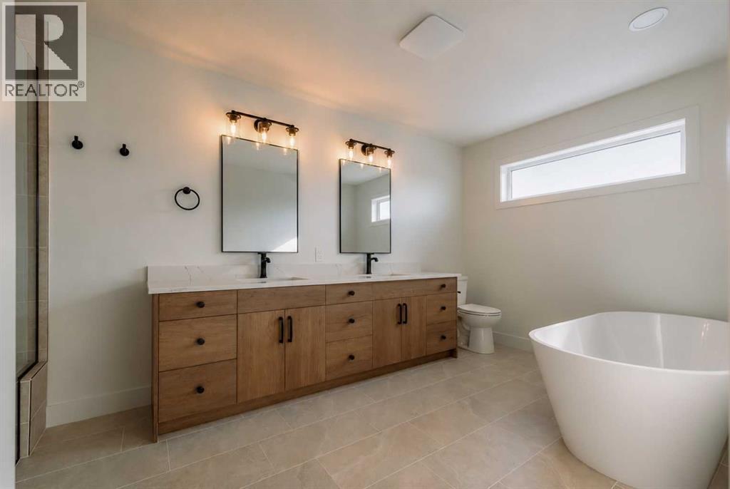 726 Sixmile End S, photo 28 of 37