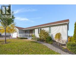 38 Edgemount Drive, photo 2