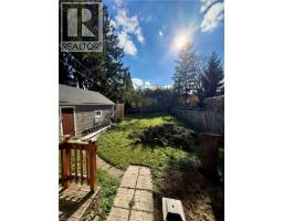 27 Pollock Avenue, Cambridge, ON N1R2A9 Photo 11