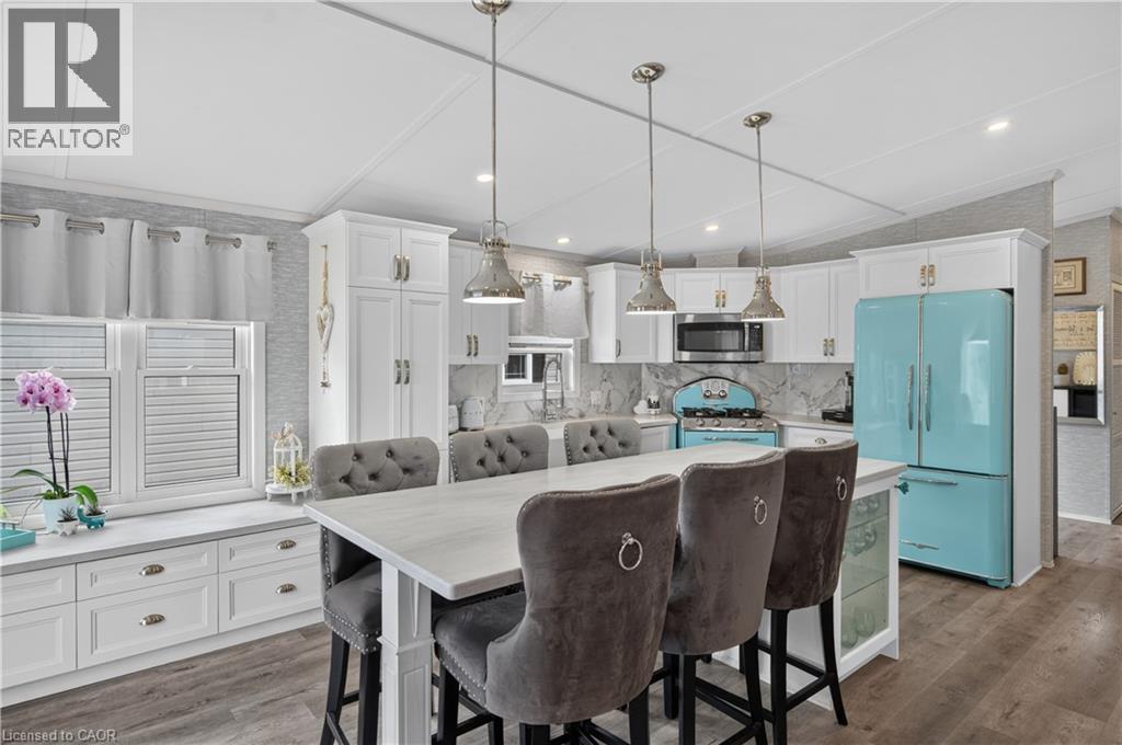 Photo of 4449 MILBUROUGH Line Unit# 5 Oak Street