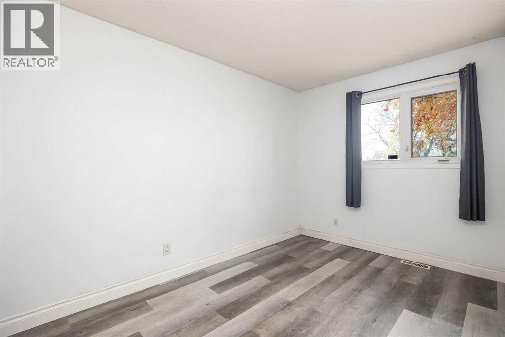 203 Cochrane Crescent, Fort McMurray