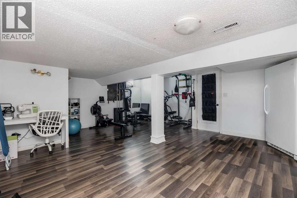 203 Cochrane Crescent, Fort McMurray