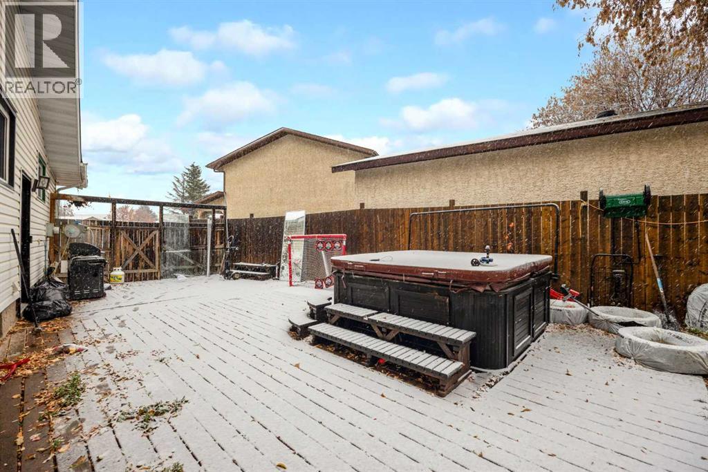 203 Cochrane Crescent, Fort McMurray