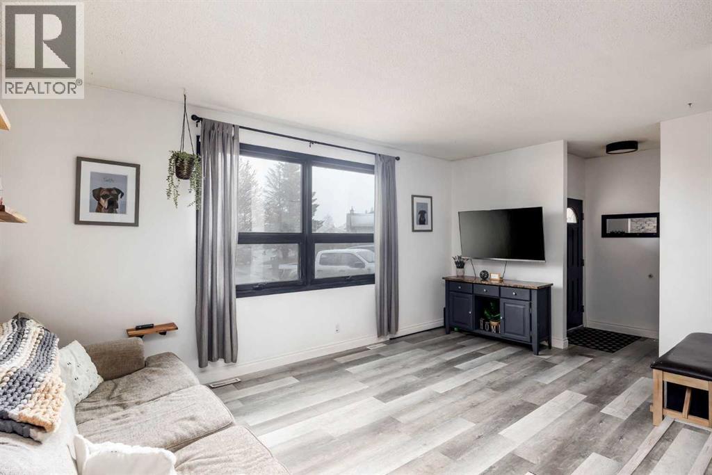 203 Cochrane Crescent, Fort McMurray