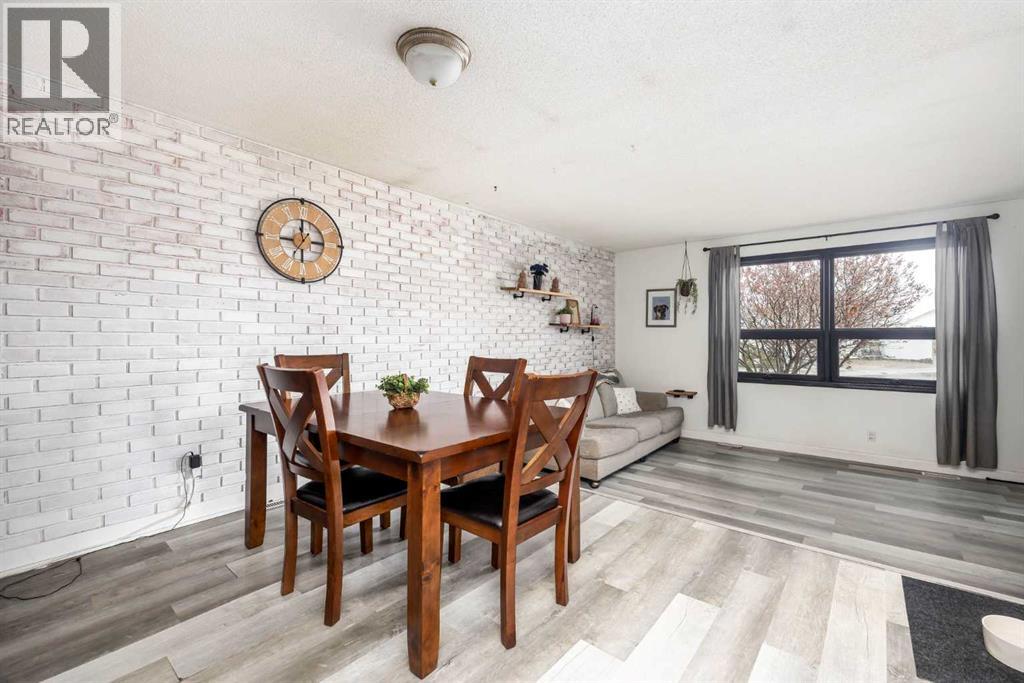 203 Cochrane Crescent, Fort McMurray