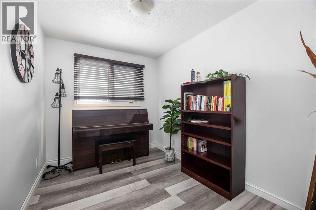 203 Cochrane Crescent, Fort McMurray
