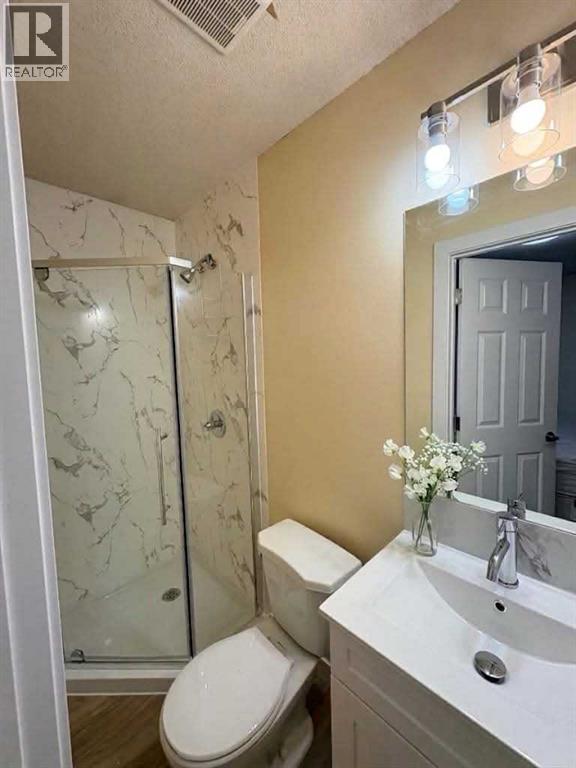 5051 Vantage Crescent NW, Calgary — photo 10